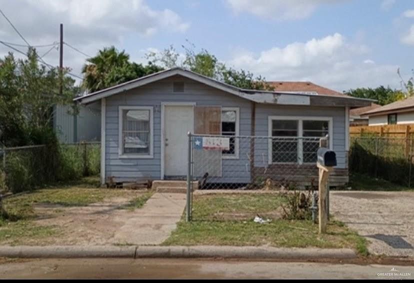 1st image of 813 E Sanchez St