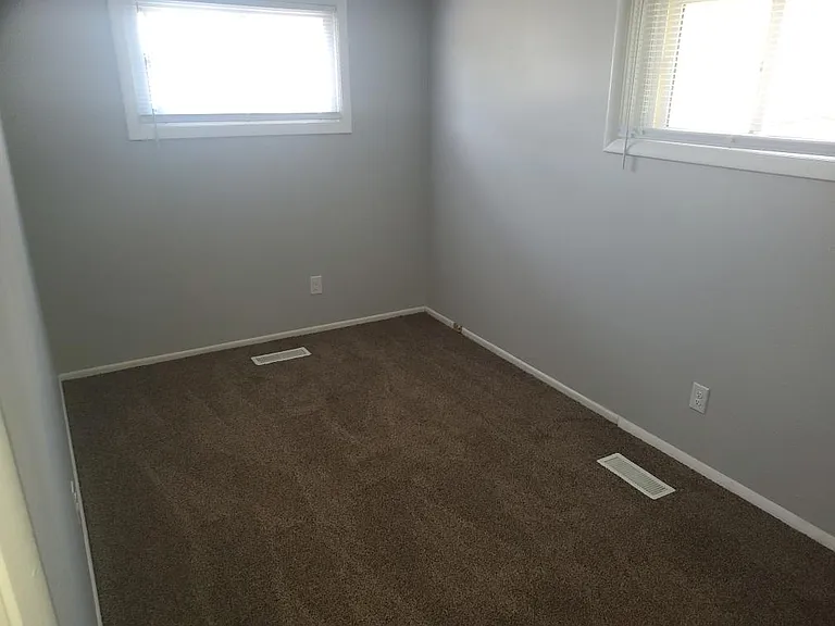 1314 E 12th St #1-W — Photo 5