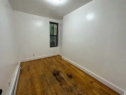 Rented by Yup Realty LLC | media 18