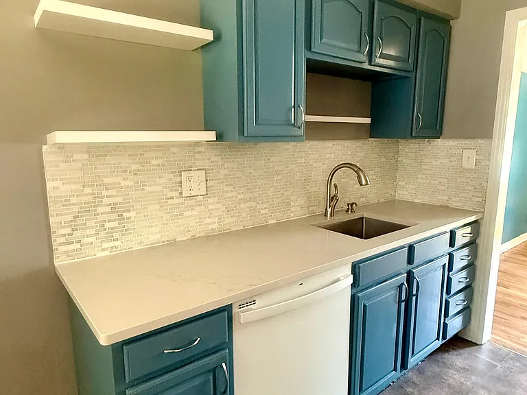 23861 Colbourne Rd — Photo 5