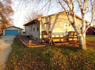 N8271 Lakeshore Dr, Fond Du Lac, WI 54937