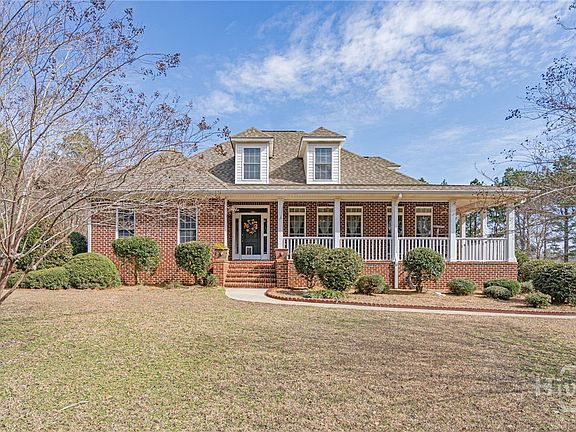 5th image of 401 Magnolia Bluff Road