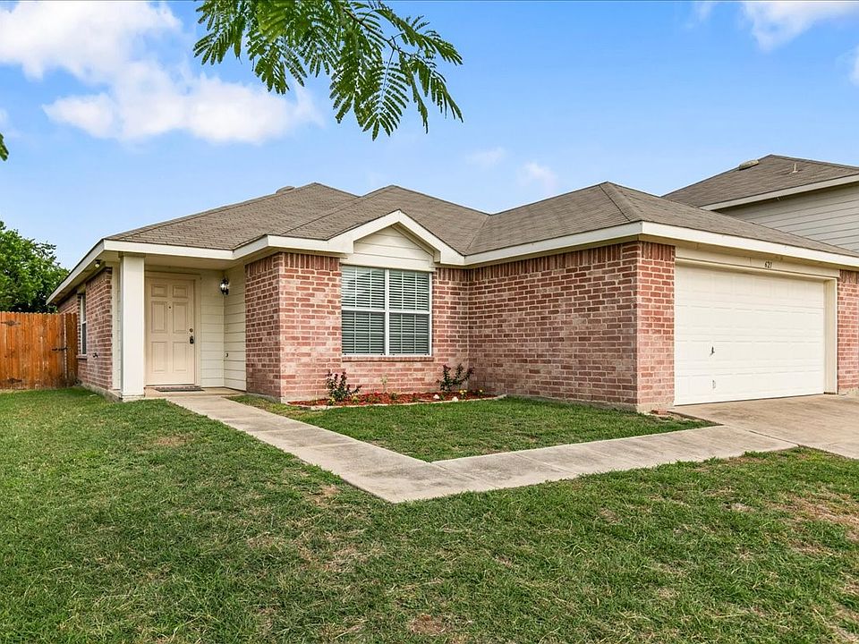 1st image of 621 Woodpecker Ln