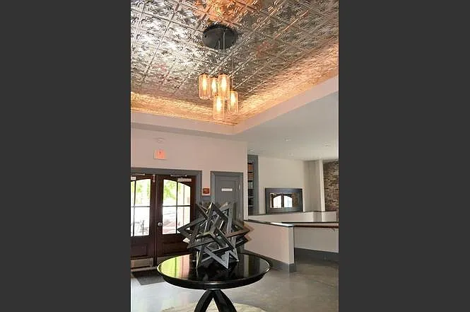 309 E St #24 — Photo 31