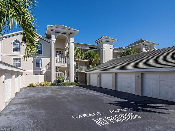 2nd image of 28871 Bermuda Lago Ct Unit 303