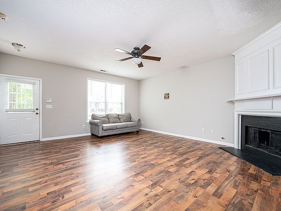 4th image of 4645 Valais Ct Unit 130