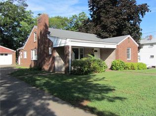 26 Earl St, Manchester, CT 06040