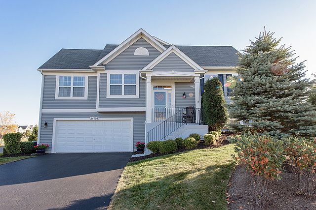 1st image of 24709 Patriot Square Dr S