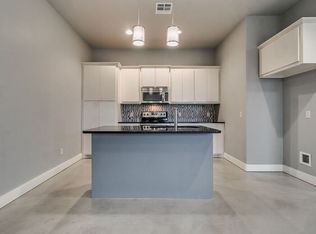 4748 W Main St, Norman, OK 73072