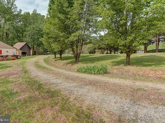 5th image of 516 Apple Grove Rd