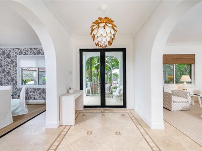 760 Glenridge Rd, Key Biscayne, FL, 33149