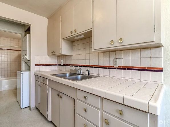 9502 Whitman Ave SW #6308