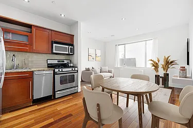 30-85 Vernon Boulevard