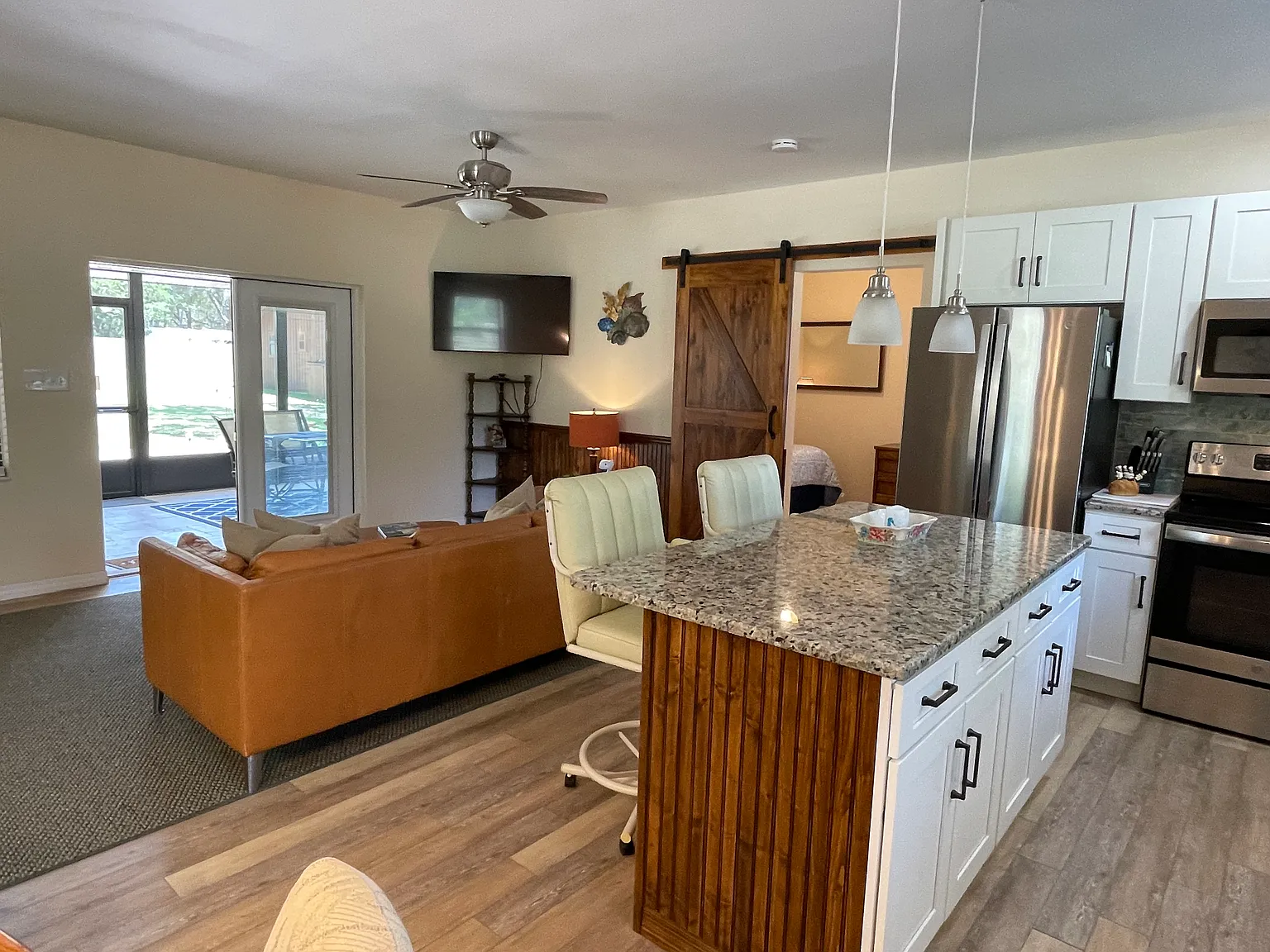 1 bed, 660 sqft, $1,800 — Photo 4
