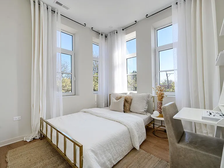 Prospect Place Luxury Apartments — Photo 13