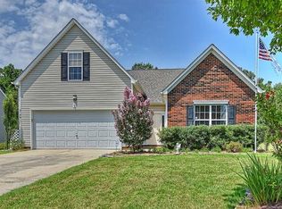 2149 Majestic Poplar Dr, Waxhaw, NC 28173