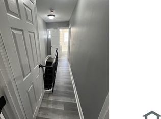 510 McClellan St, Philadelphia, PA 19148