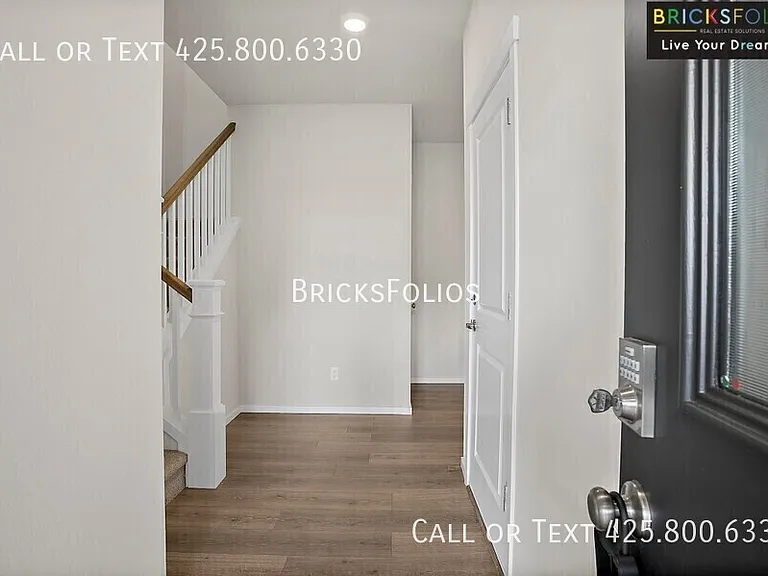1209 SW Pendleton Way #A — Photo 4