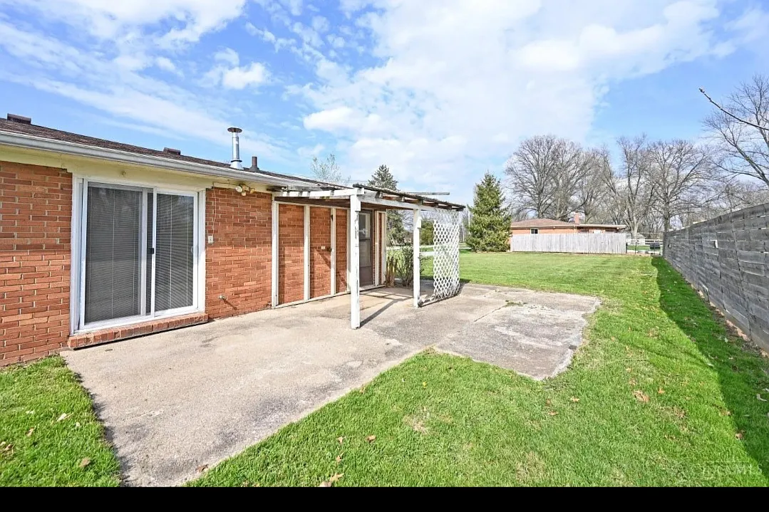 Building Photo - 8703 Vicbarb Ln