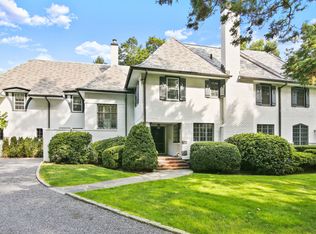 372 Cedar Hl, Greenwich, CT 06830