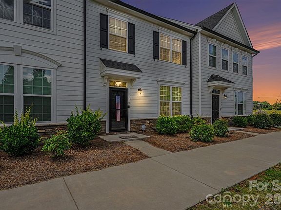 2nd image of 110 Hamrick Rd #60