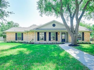 3170 Whitemarsh Cir, Farmers Branch, TX 75234