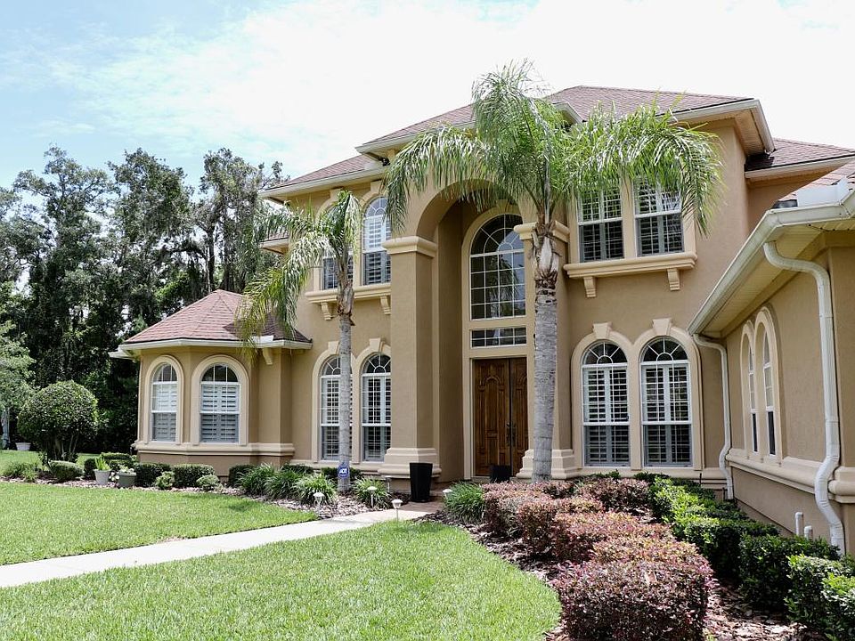 1st image of 144 Sawbill Palm Dr