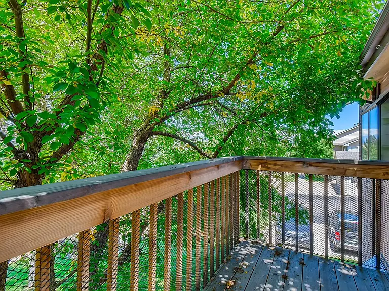 691 Canyon Dr — Photo 29