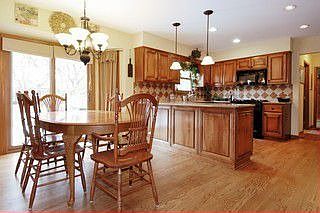 Kitchen / Breakfast Room