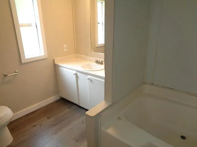 15120 Capitol Hill Rd — Photo 14