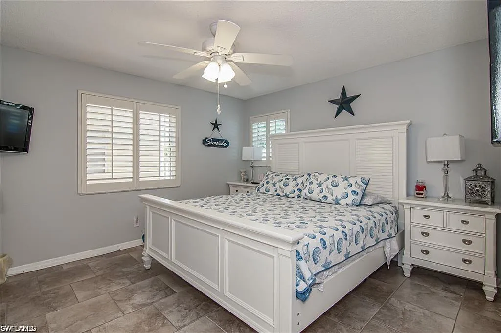 2 bed, 2.0 bath, 1025 sqft, $1,900 — Photo 3
