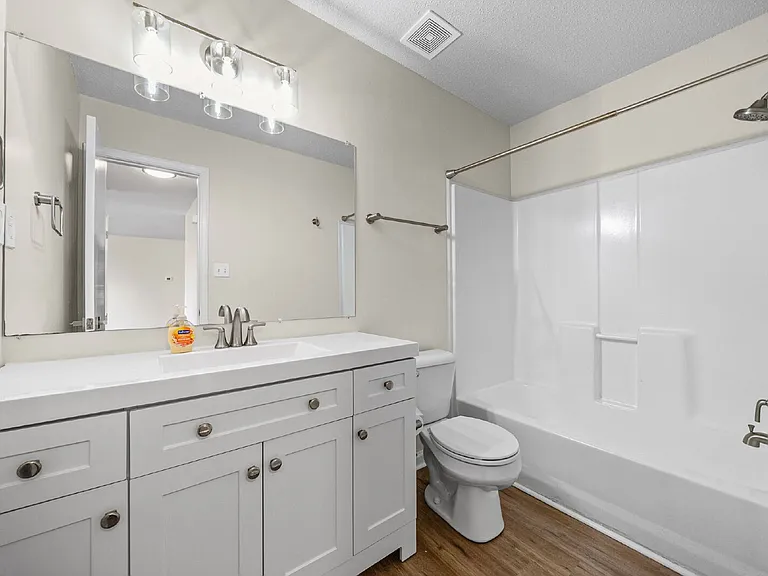 2815 Teakwood Dr — Photo 9
