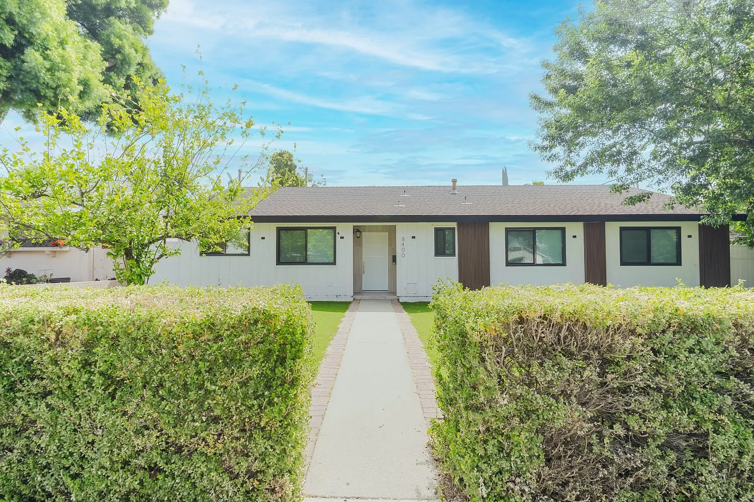 4 bed, 1819 sqft, $5,300 — Photo 1