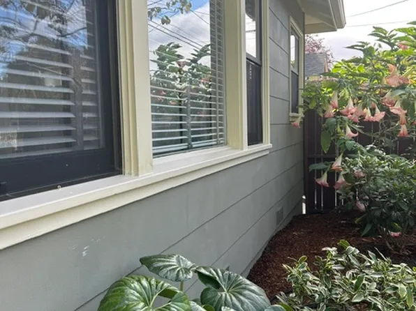 1018 Broadway, Santa Cruz, CA 95062