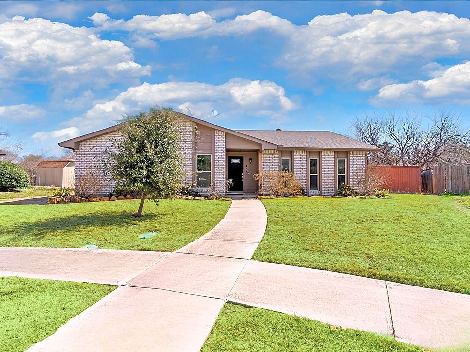 1st image of 465 Woodway Dr