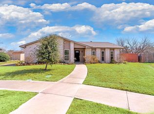 465 Woodway Dr, Coppell, TX 75019