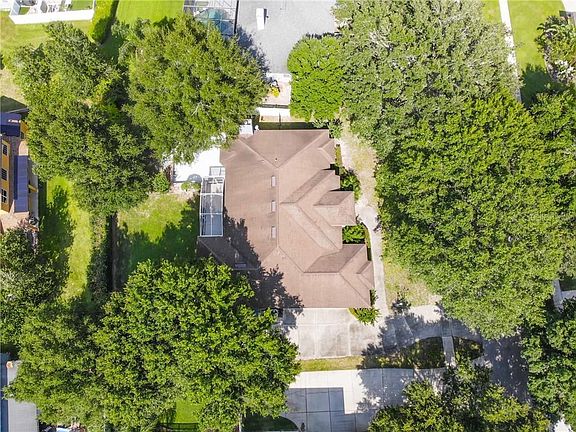 5th image of 81 E Demens Ave