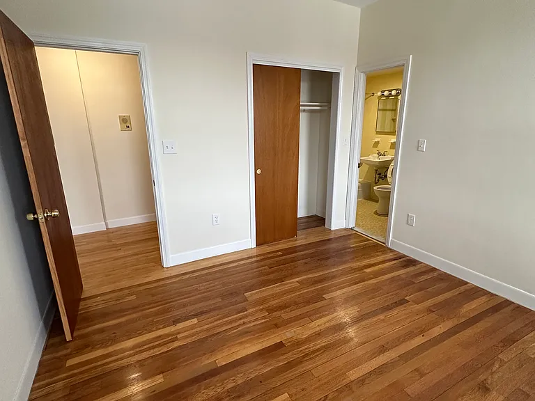 62 Brighton Ave #404 — Photo 7
