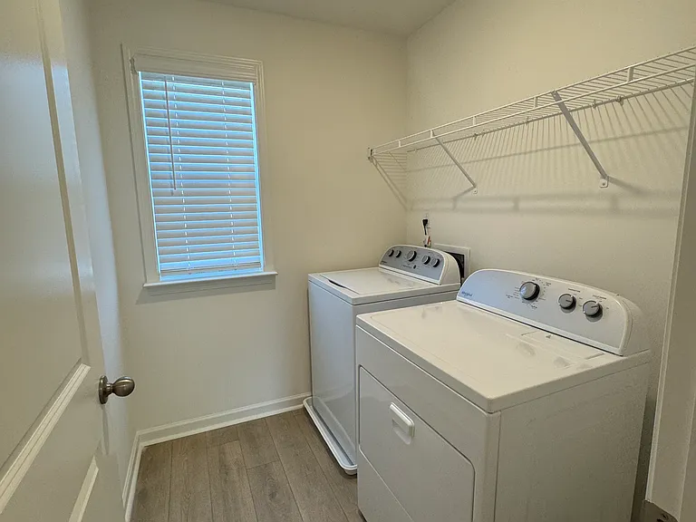 1020 Cunningham Farm Dr — Photo 30