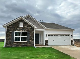 2963 Flat Rock Dr, Winston Salem, NC 27127