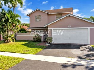 9890 SW 12th St, Pembroke Pines, FL 33025