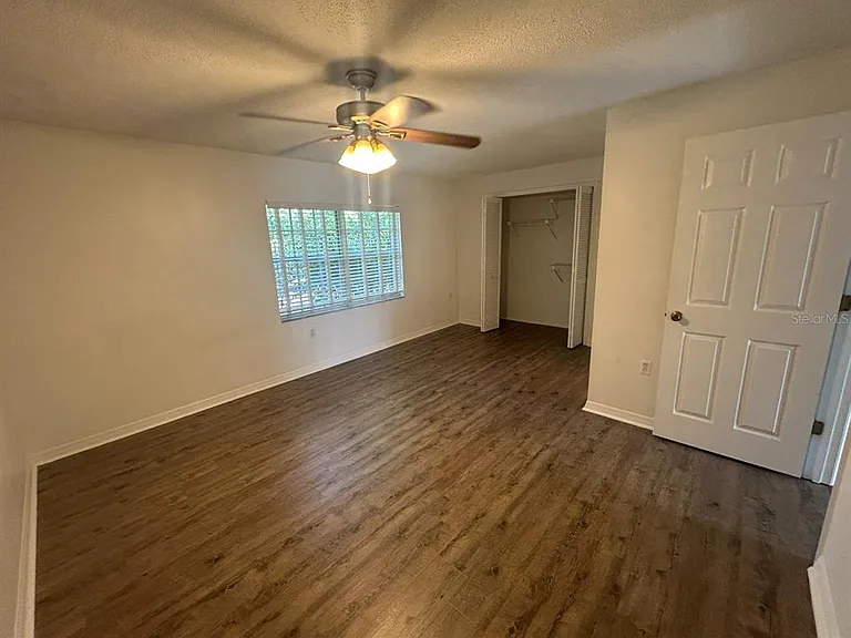 106 S Primrose Dr — Photo 7