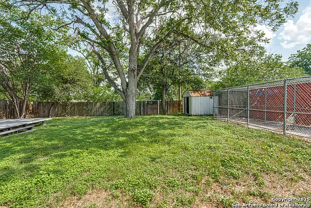 326 Sublett Dr — Photo 22