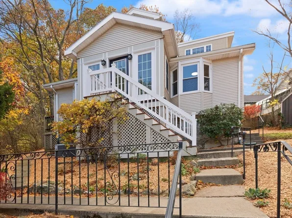 46 Lebanon St, Melrose, MA 02176