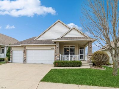 8290 Boulder Dr, West Des Moines, IA, 50266