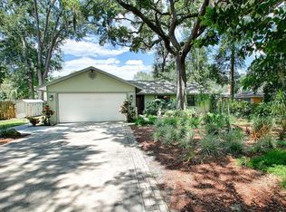 2115 Suzanne Dr, Mount Dora, FL 32757