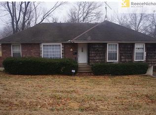 5911 E 107th Pl, Kansas City, MO 64134
