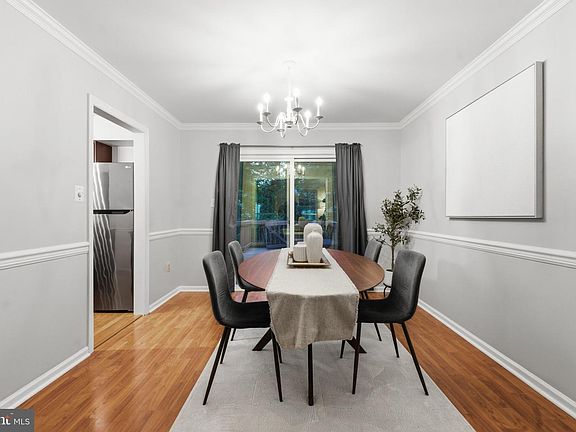 5th image of 3483 Mount Burnside Way