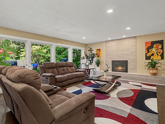 4th image of 116 Beechwood Ln