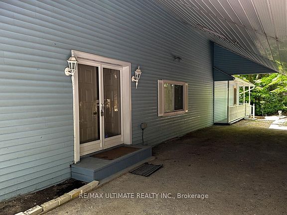4th image of 44 Chalk Lake Rd